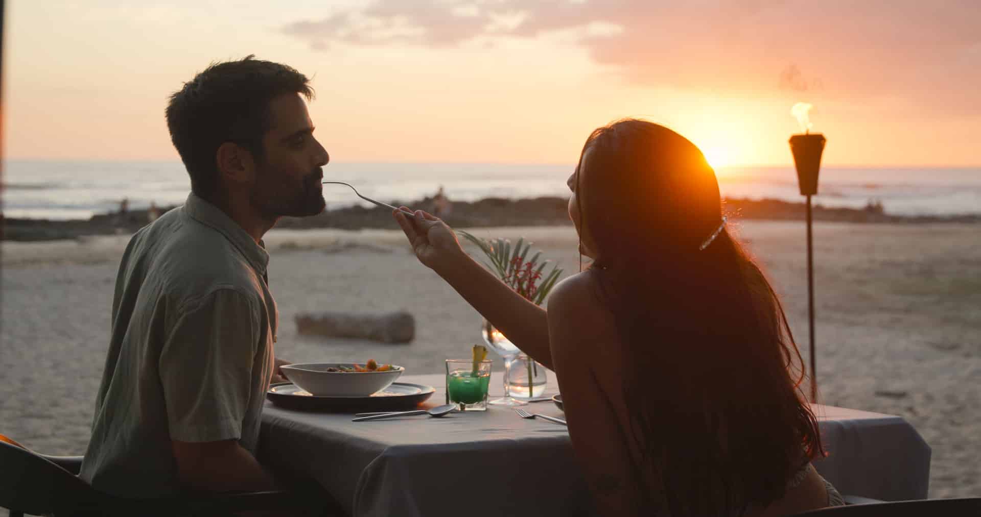 Manzú Restaurant: Sea-to-Table Romantic Dinner at Sunset in Santa Teresa